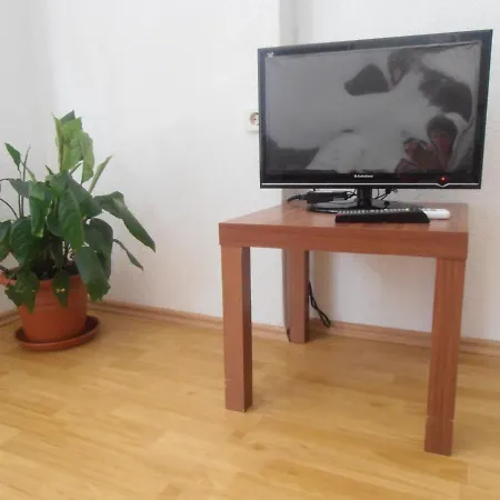 Kovacic ゲストハウス マカルスカ