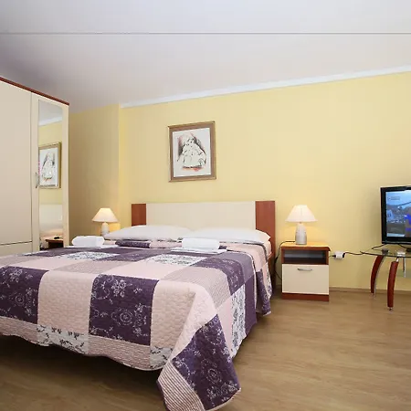 Kovacic 3* Μακάρσκα